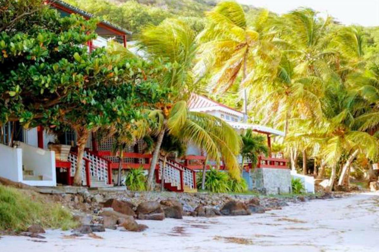 Bequia Beachfront Villa Hotel Friendship Exterior photo