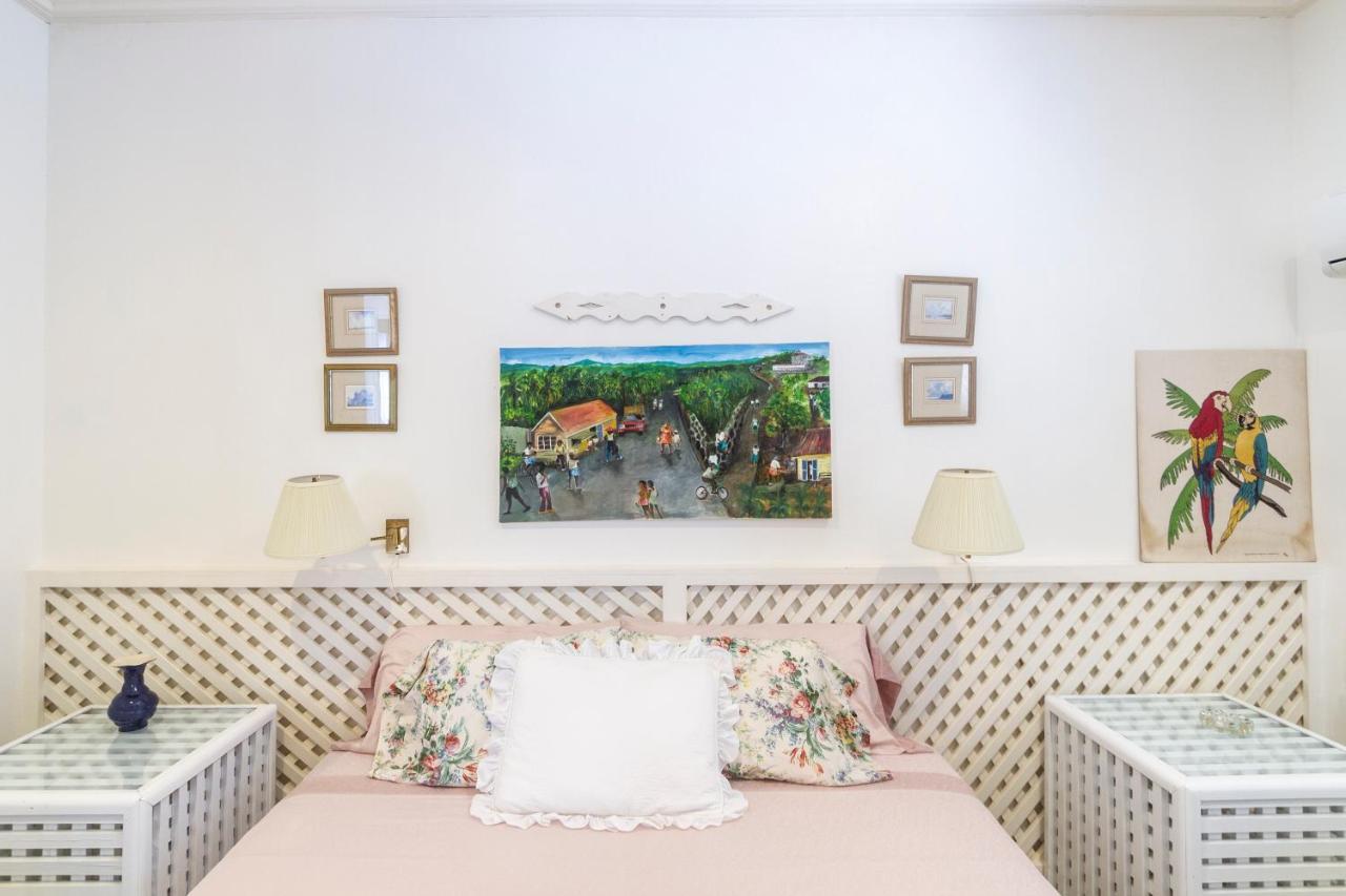 Bequia Beachfront Villa Hotel Friendship Exterior photo